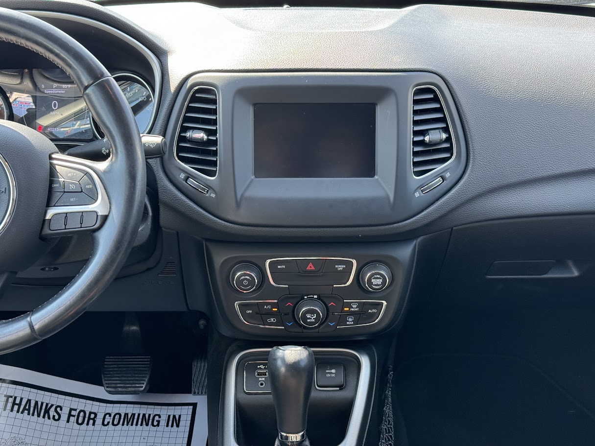 2019 Jeep Compass Vehicle Photo in BOONVILLE, IN 47601-9633