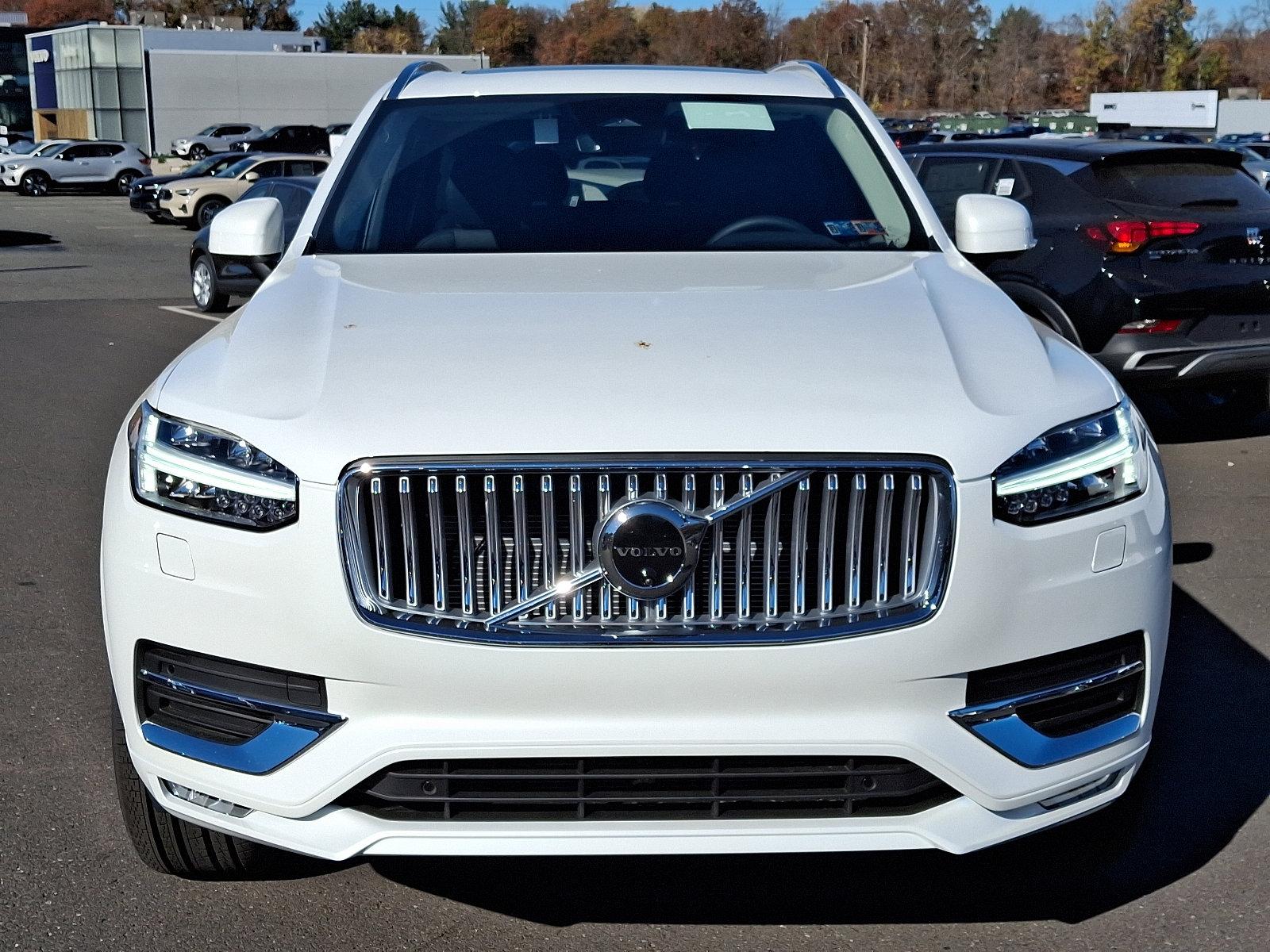 2025 Volvo XC90 Vehicle Photo in Trevose, PA 19053