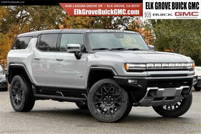 2025 GMC HUMMER EV SUV Vehicle Photo in ELK GROVE, CA 95757-8703