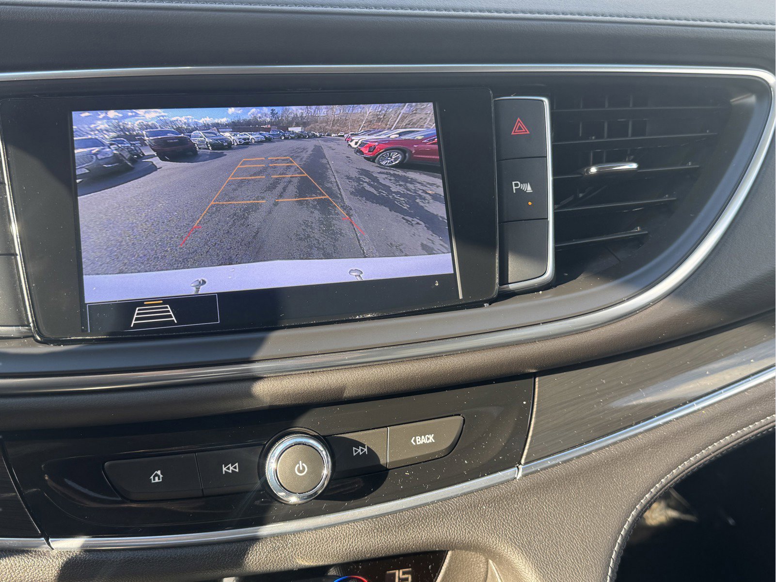 2021 Buick Enclave Vehicle Photo in LEOMINSTER, MA 01453-2952