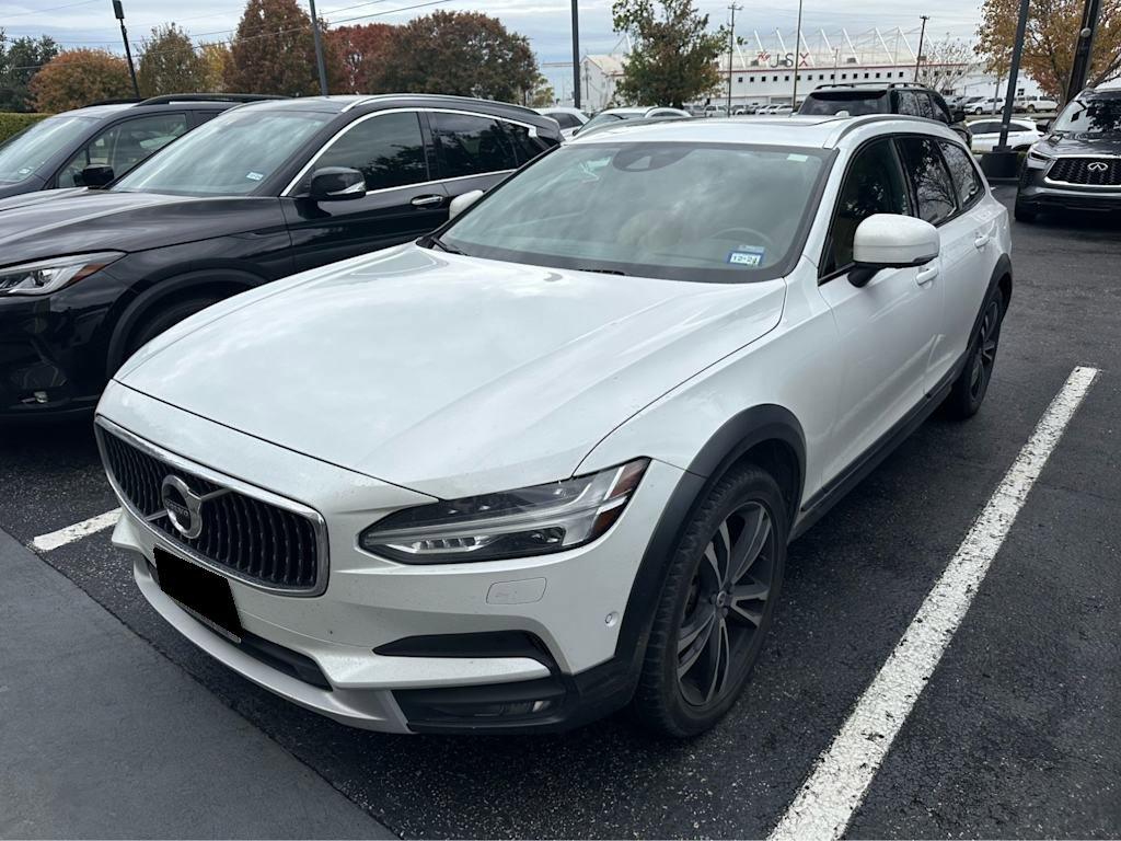 2018 Volvo V90 Cross Country Vehicle Photo in DALLAS, TX 75209