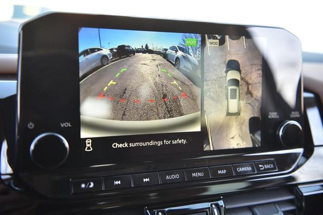 2025 Nissan Pathfinder Vehicle Photo in Ballwin, MO 63011