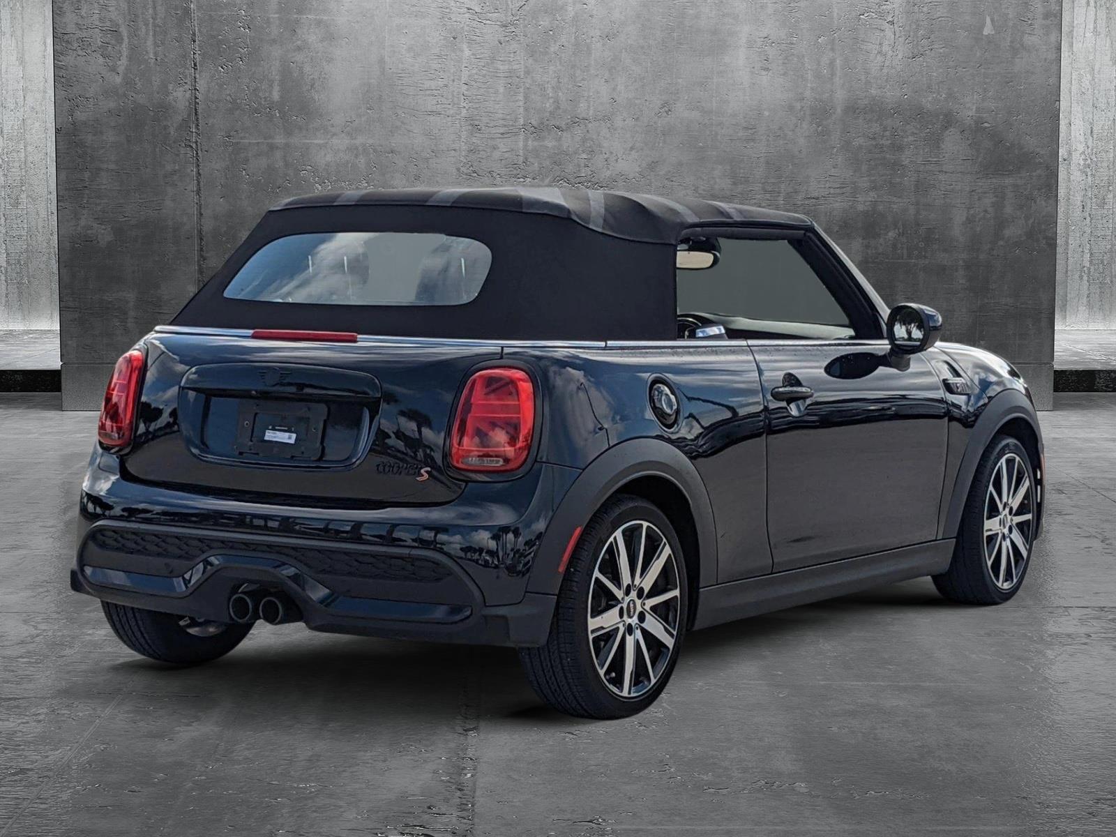 2024 MINI Cooper S Convertible Vehicle Photo in Davie, FL 33331