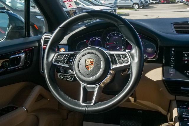 2019 Porsche Cayenne Vehicle Photo in VENTURA, CA 93003-8585