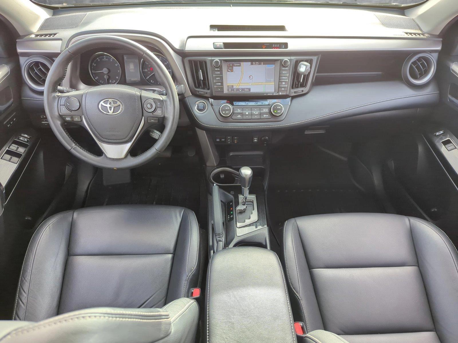 2018 Toyota RAV4 Vehicle Photo in Ft. Myers, FL 33907