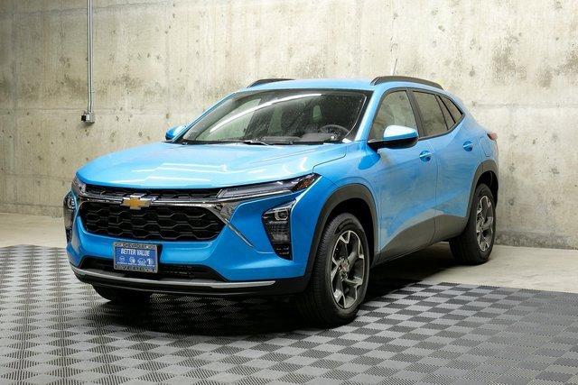 2025 Chevrolet Trax Vehicle Photo in EVERETT, WA 98203-5662