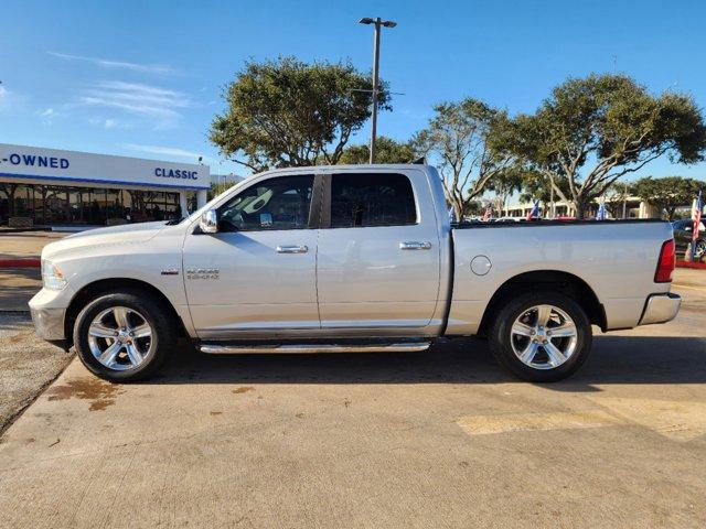 2017 Ram 1500 Vehicle Photo in SUGAR LAND, TX 77478-0000