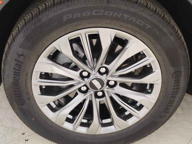 2025 Cadillac XT4 Vehicle Photo in PINEVILLE, NC 28134-8495
