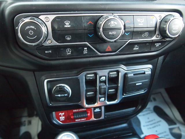 2021 Jeep Gladiator Vehicle Photo in MADISON, IN 47250-1611