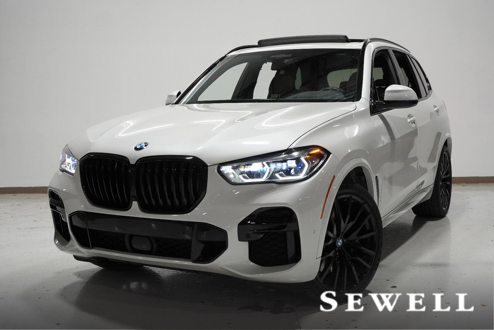 2023 BMW X5 M50i Vehicle Photo in GRAPEVINE, TX 76051