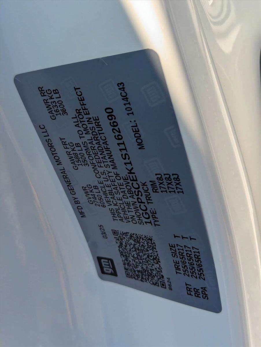 2025 Chevrolet Colorado Vehicle Photo in GREENACRES, FL 33463-3207