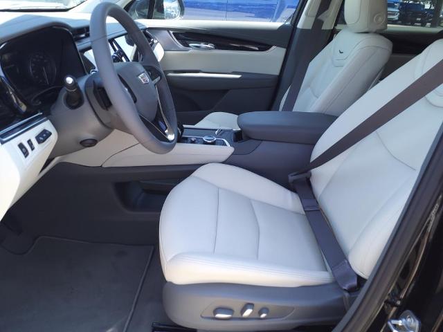 2024 Cadillac XT6 Vehicle Photo in Denton, TX 76205