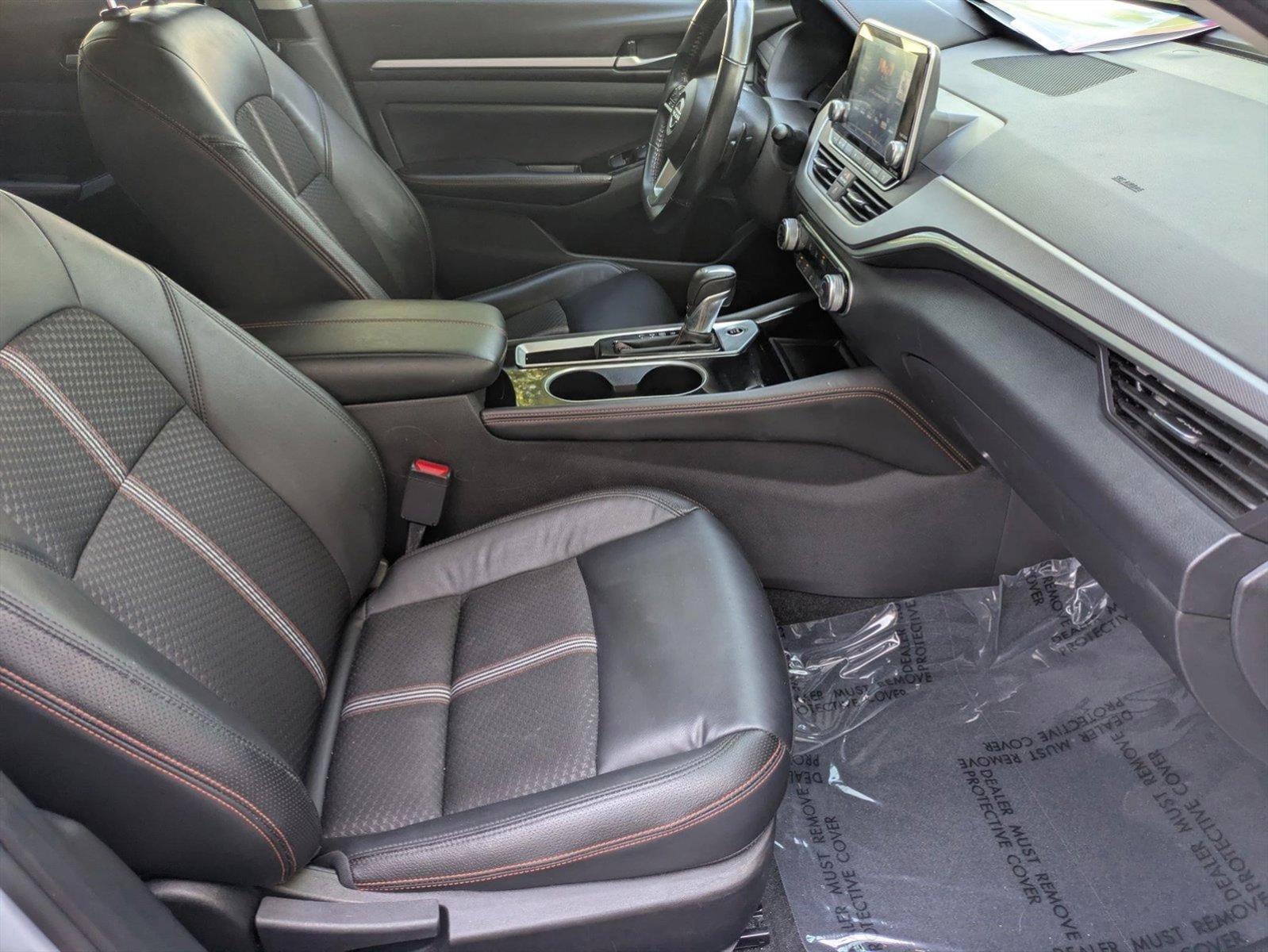 2024 Nissan Altima Vehicle Photo in GREENACRES, FL 33463-3207
