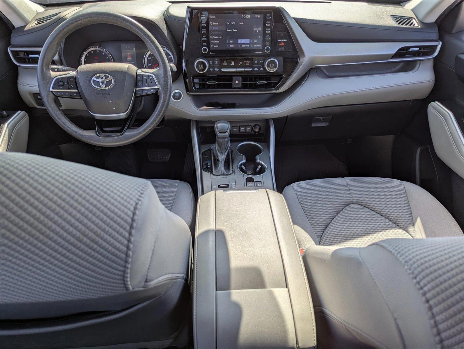 2021 Toyota Highlander Vehicle Photo in Ft. Myers, FL 33907