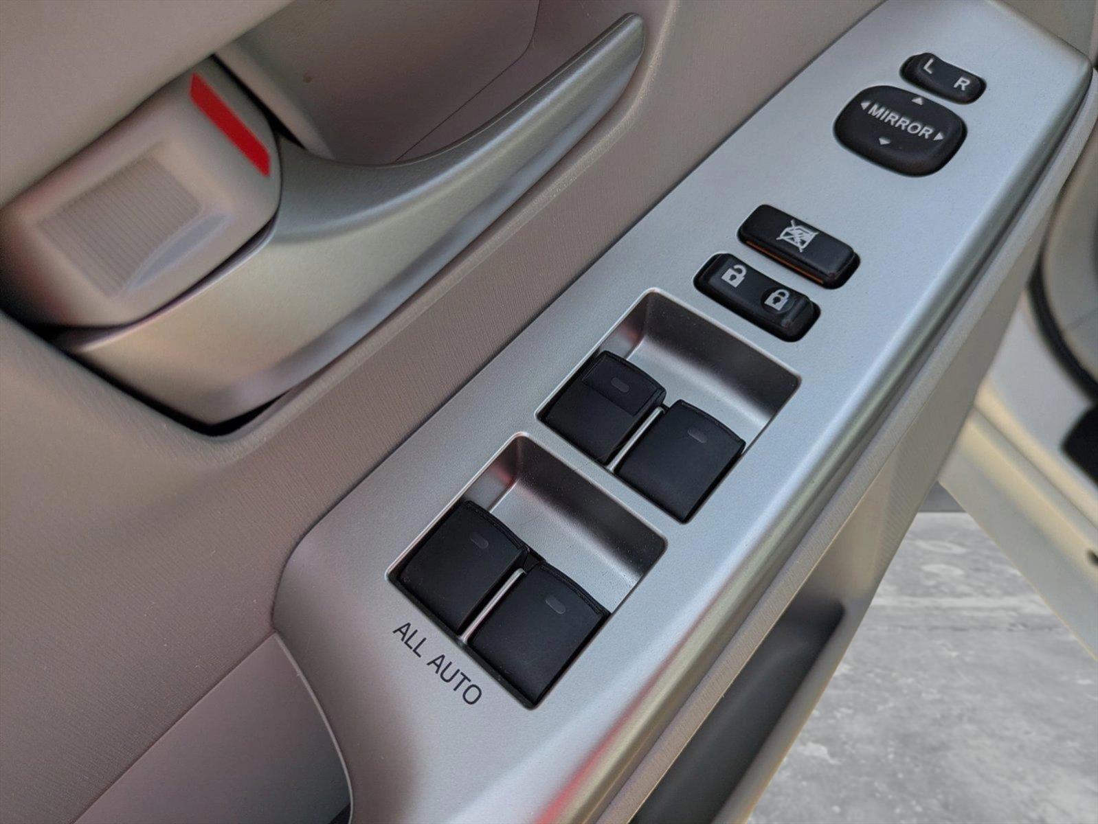 2012 Toyota Prius v Vehicle Photo in Winter Park, FL 32792