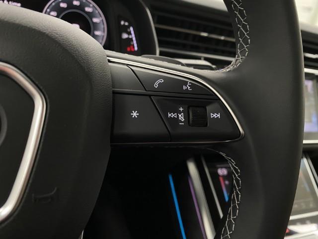 2025 Audi Q7 Vehicle Photo in Appleton, WI 54913