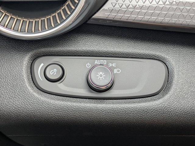 2025 Chevrolet Trax Vehicle Photo in BRUNSWICK, GA 31525-1881