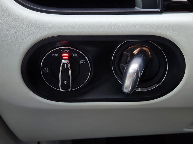 2022 Porsche Macan Vehicle Photo in GRAPEVINE, TX 76051