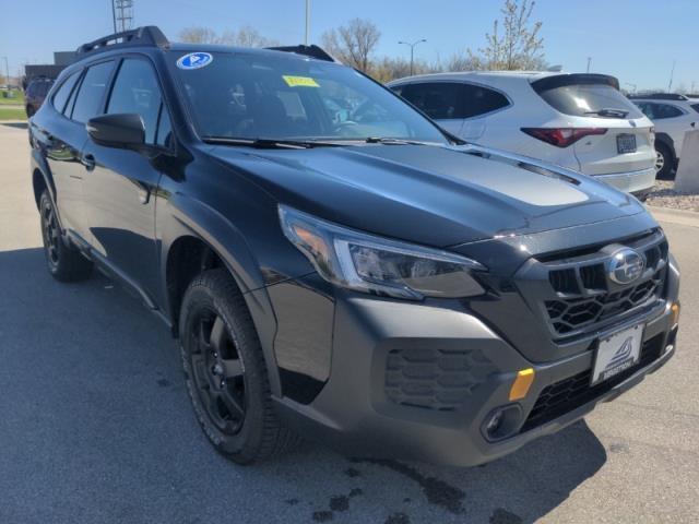 2024 Subaru Outback Vehicle Photo in Green Bay, WI 54304
