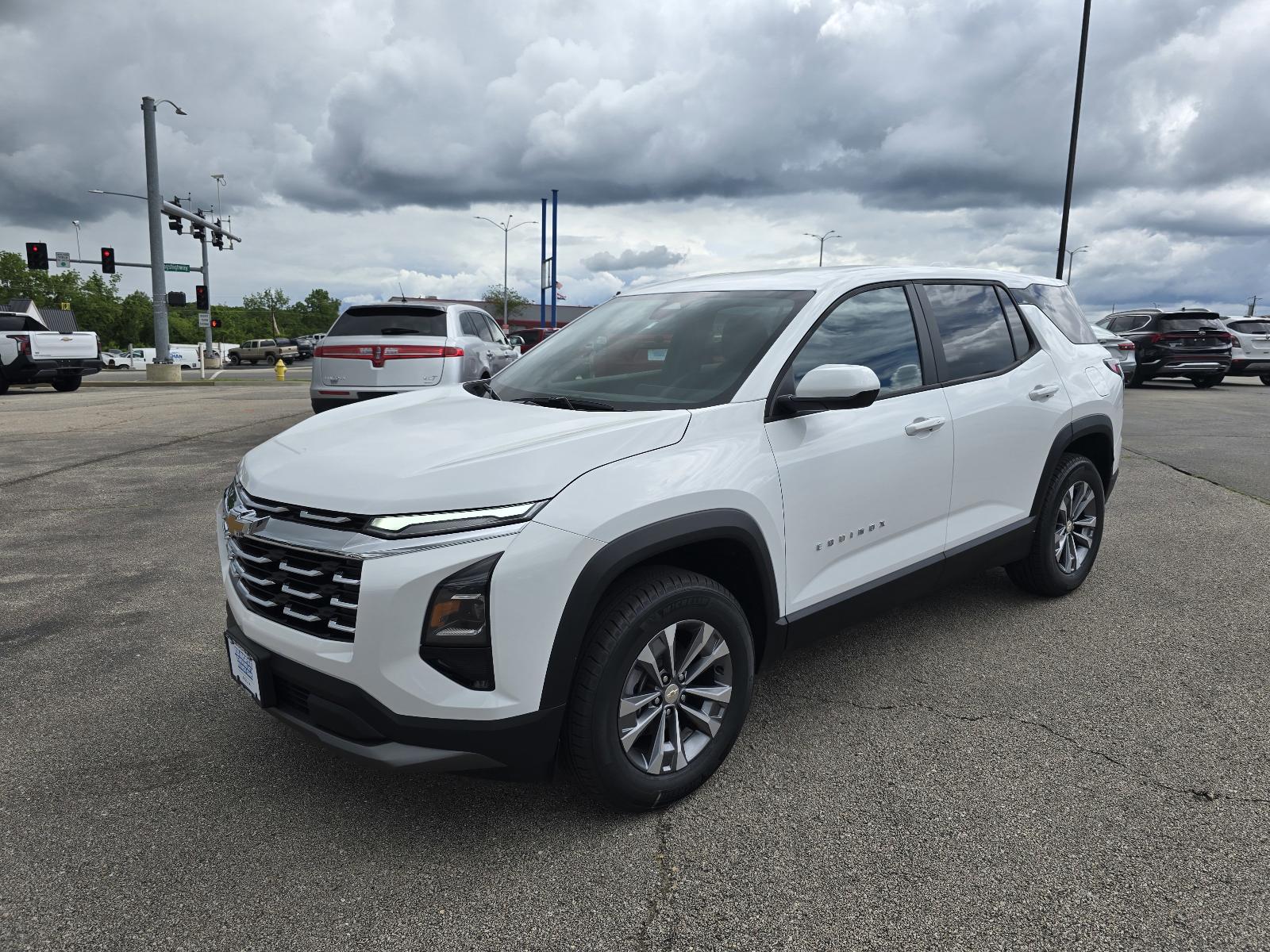 2026 Chevrolet Equinox Vehicle Photo in Rolla, MO 65401