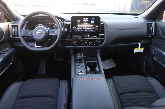2025 Nissan Pathfinder Vehicle Photo in Hazelwood, MO 63042