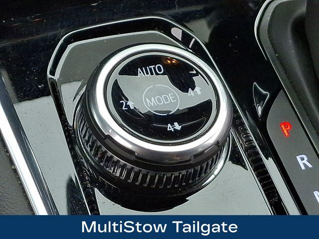 2023 GMC Canyon Vehicle Photo in DANBURY, CT 06810-5034