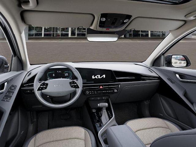 2025 Kia Niro Vehicle Photo in Tucson, AZ 85712