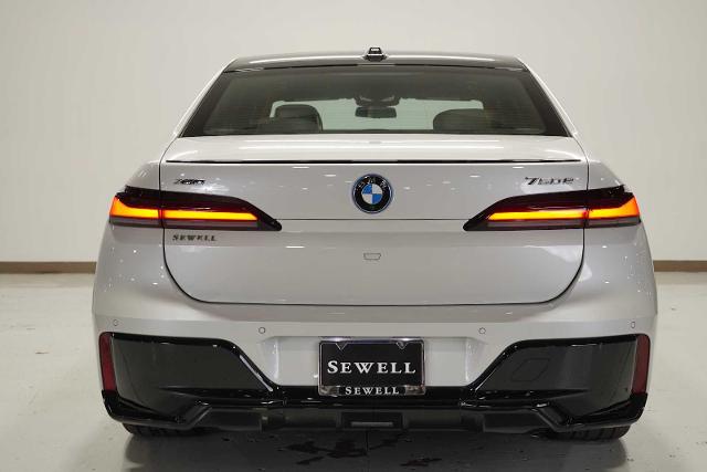 2024 BMW 750e xDrive Vehicle Photo in GRAPEVINE, TX 76051
