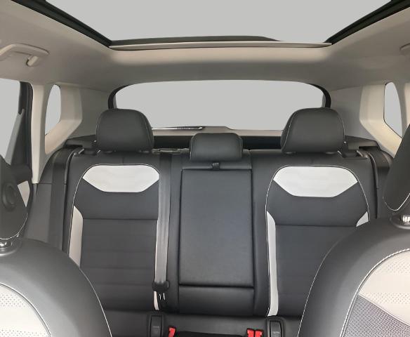 2025 Volkswagen Taos Vehicle Photo in Oshkosh, WI 54904