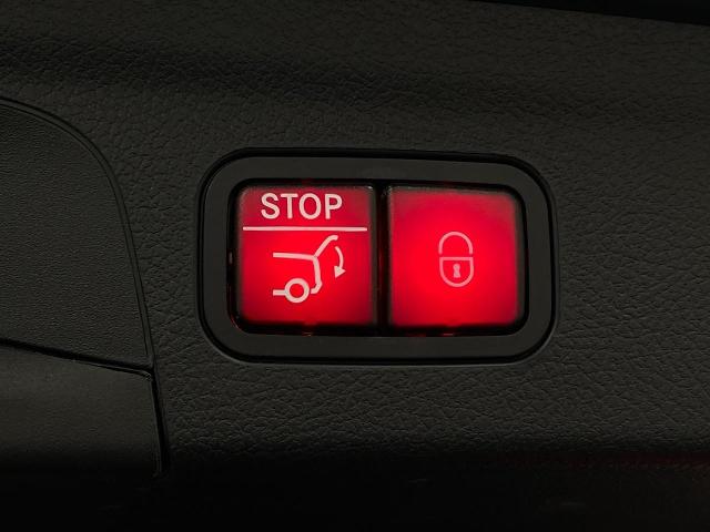 2025 Mercedes-Benz GLE Vehicle Photo in Appleton, WI 54913