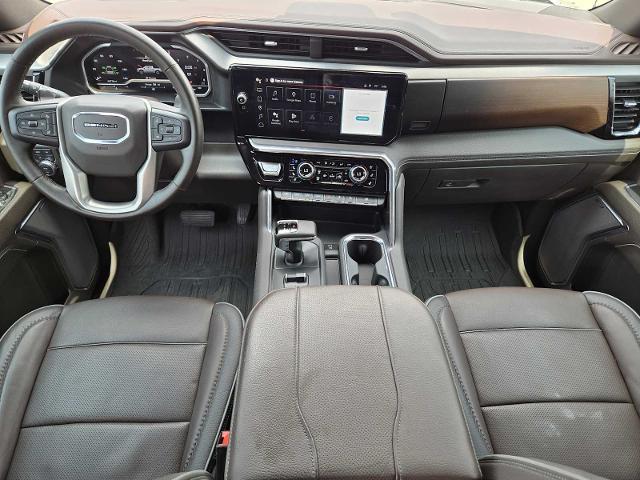 2023 GMC Sierra 1500 Vehicle Photo in DENTON, TX 76210-9321