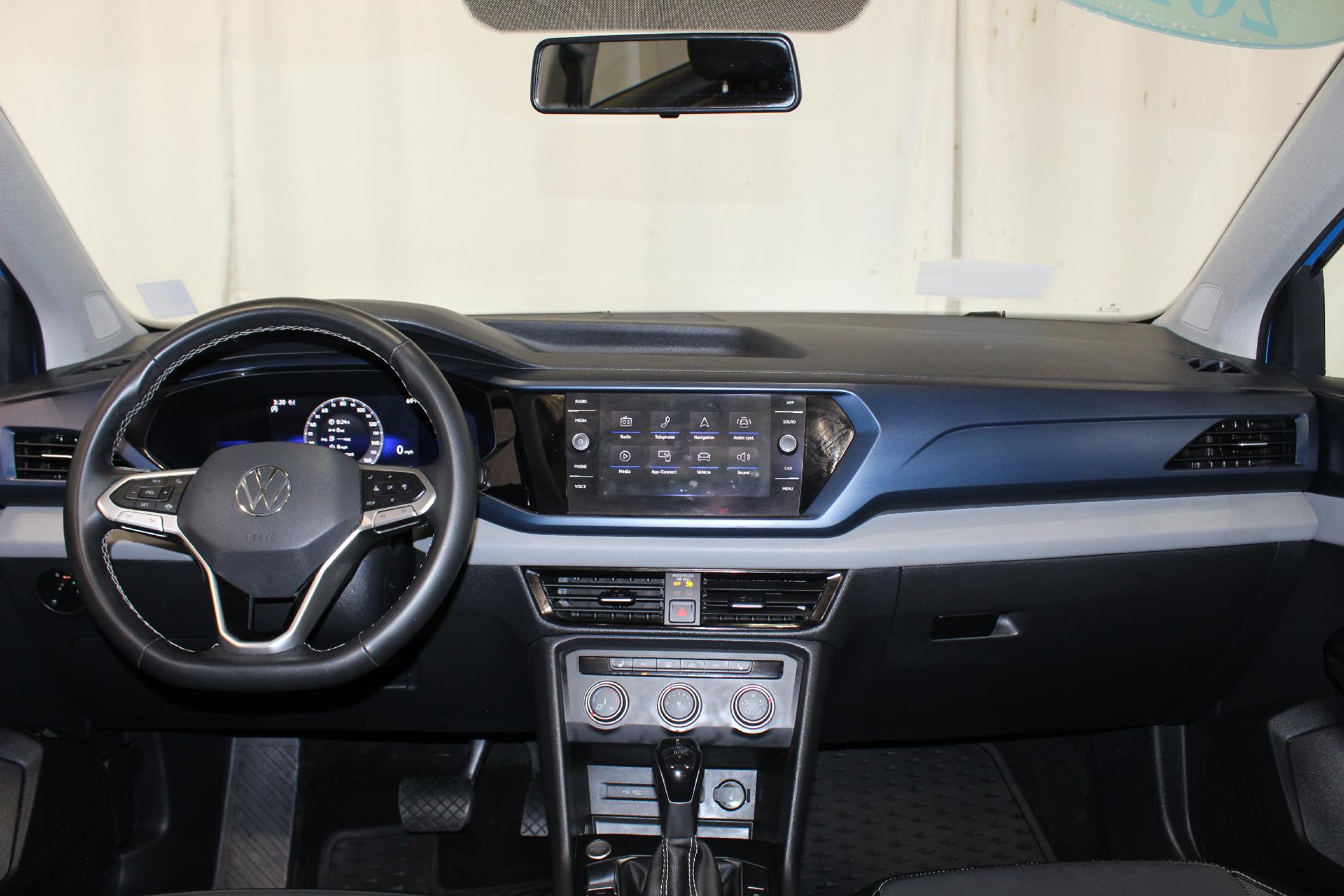 2022 Volkswagen Taos Vehicle Photo in NORTHAMPTON, MA 01060-1120