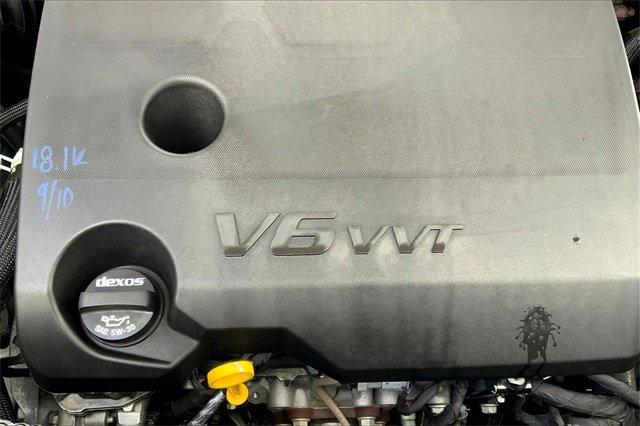 2024 Buick Enclave Vehicle Photo in TOPEKA, KS 66609-0000