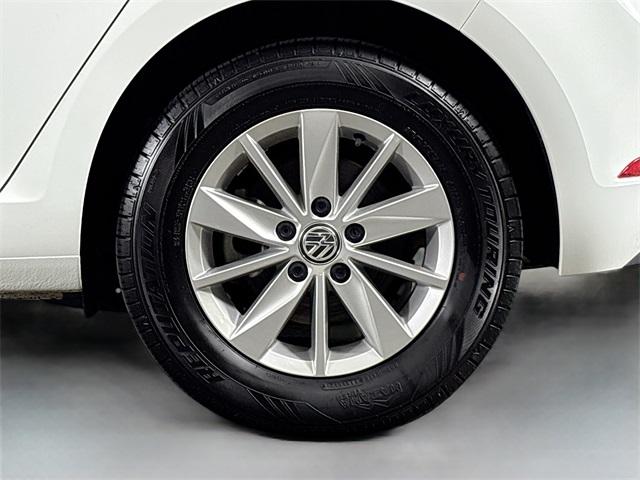 2019 Volkswagen Golf Vehicle Photo in Puyallup, WA 98371