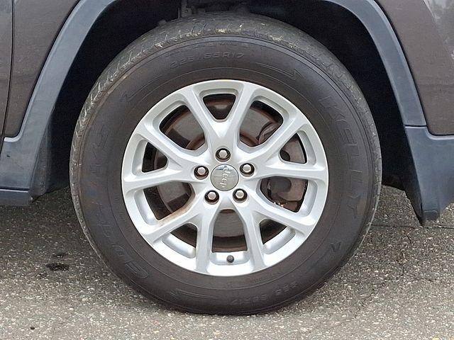 2016 Jeep Cherokee Vehicle Photo in DANBURY, CT 06810-5034