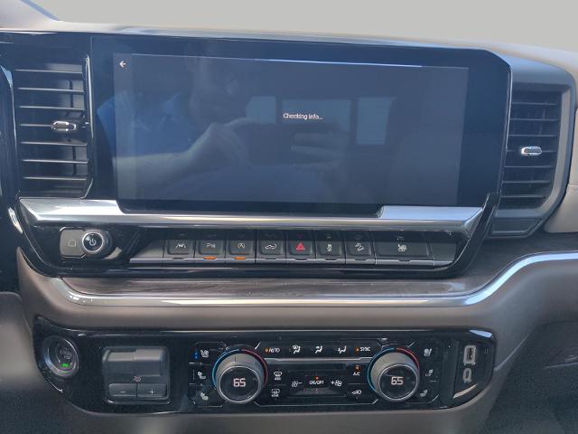 2024 Chevrolet Silverado 1500 Vehicle Photo in Green Bay, WI 54304