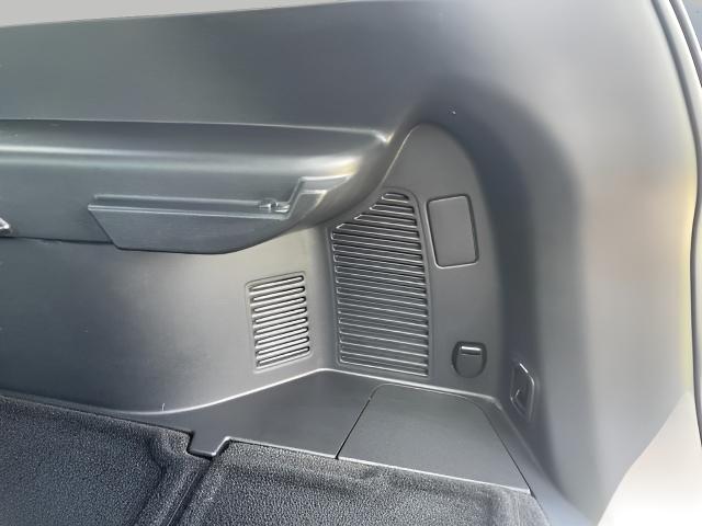 2018 Nissan Rogue Vehicle Photo in Appleton, WI 54913