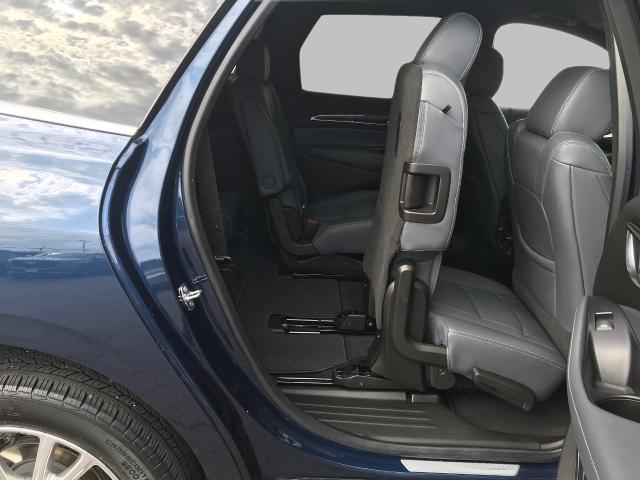 2022 Buick Enclave Vehicle Photo in GREEN BAY, WI 54303-3330