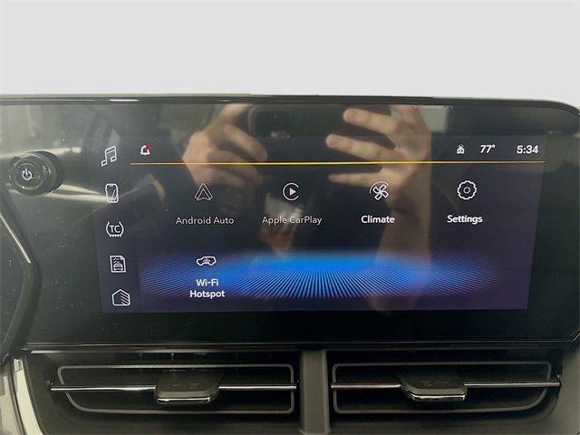 2025 Chevrolet Trax Vehicle Photo in PUYALLUP, WA 98371-4149