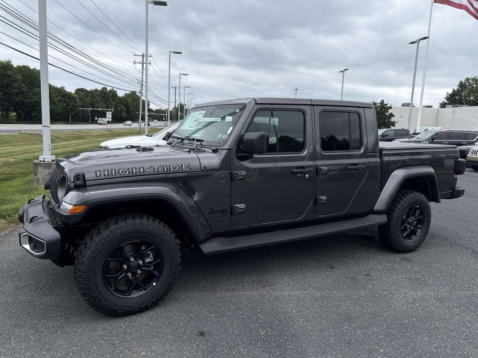 2025 Jeep Gladiator Vehicle Photo in Mechanicsburg, PA 17050-1707