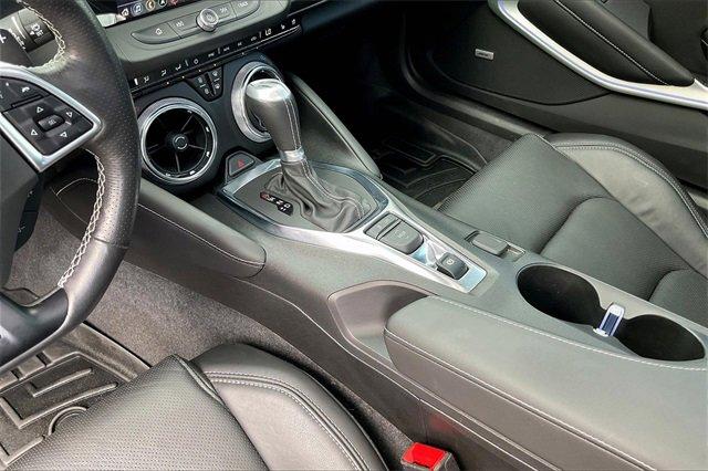 2021 Chevrolet Camaro Vehicle Photo in INDEPENDENCE, MO 64055-1314