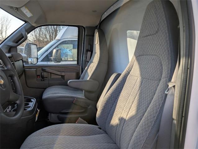 2024 Chevrolet Express Commercial Cutaway Vehicle Photo in ENGLEWOOD, CO 80113-6708