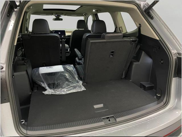 2025 Volkswagen Atlas Vehicle Photo in Appleton, WI 54913