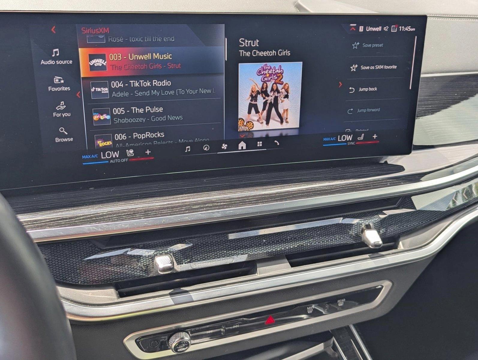 2024 BMW X7 xDrive40i Vehicle Photo in Delray Beach, FL 33444