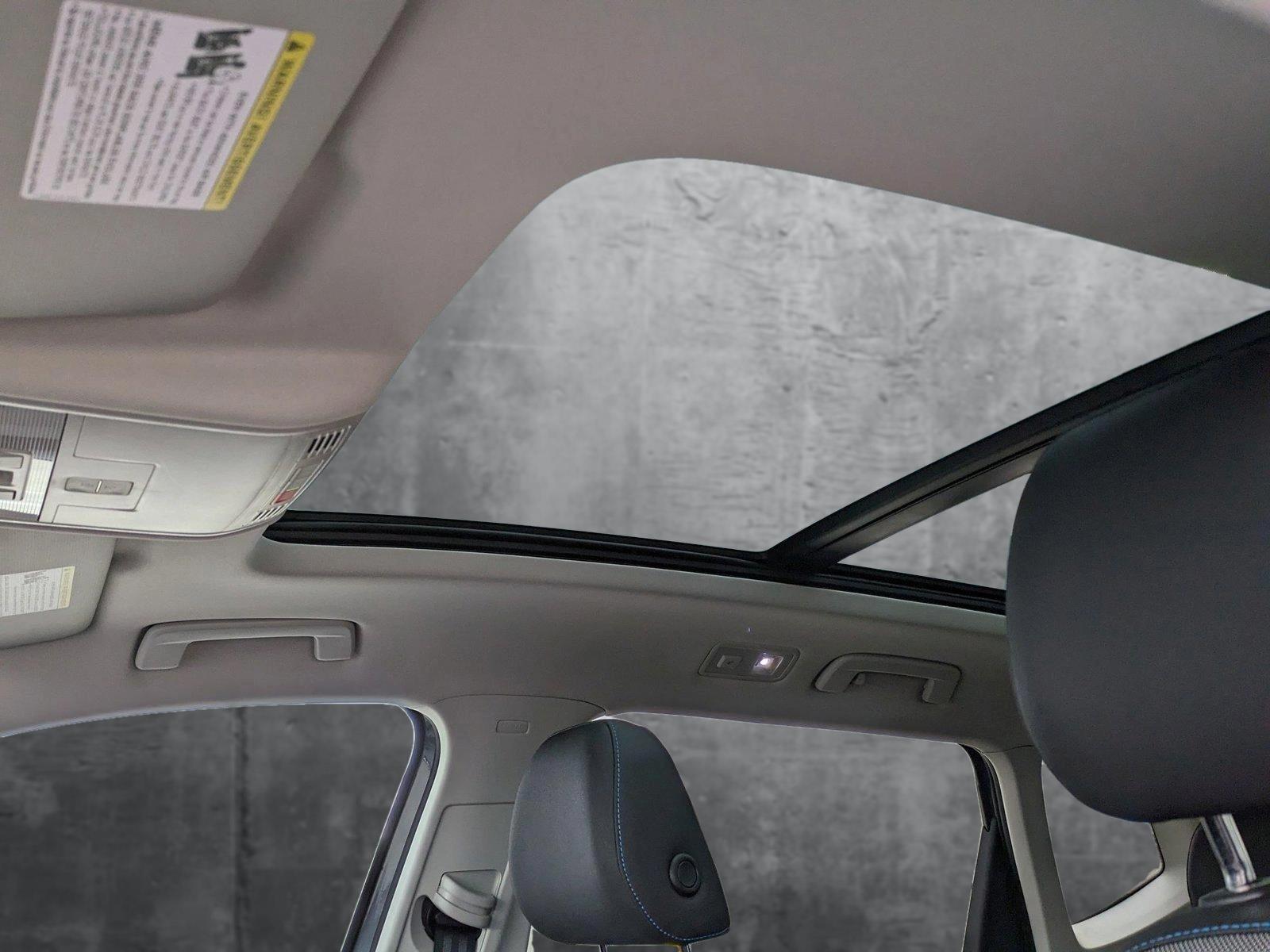 2024 Volkswagen Taos Vehicle Photo in Rockville, MD 20852