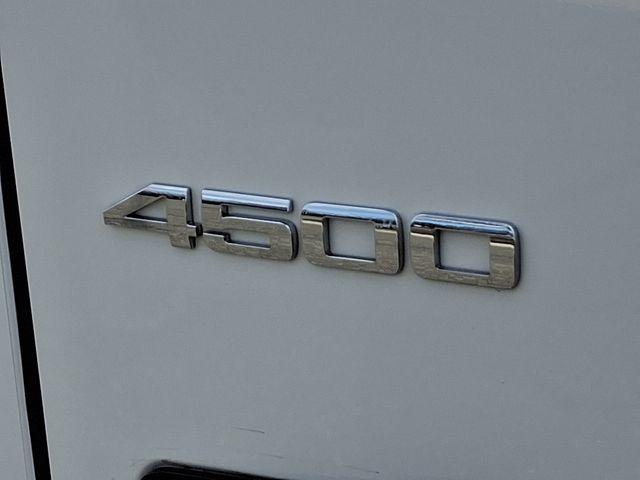 2022 Chevrolet Low Cab Forward 4500 Vehicle Photo in PAWLING, NY 12564-3219