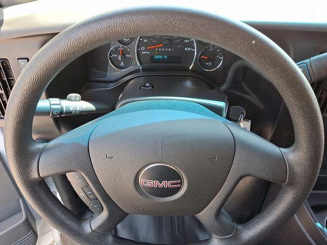 2022 GMC Savana Cargo 2500 Vehicle Photo in DANBURY, CT 06810-5034