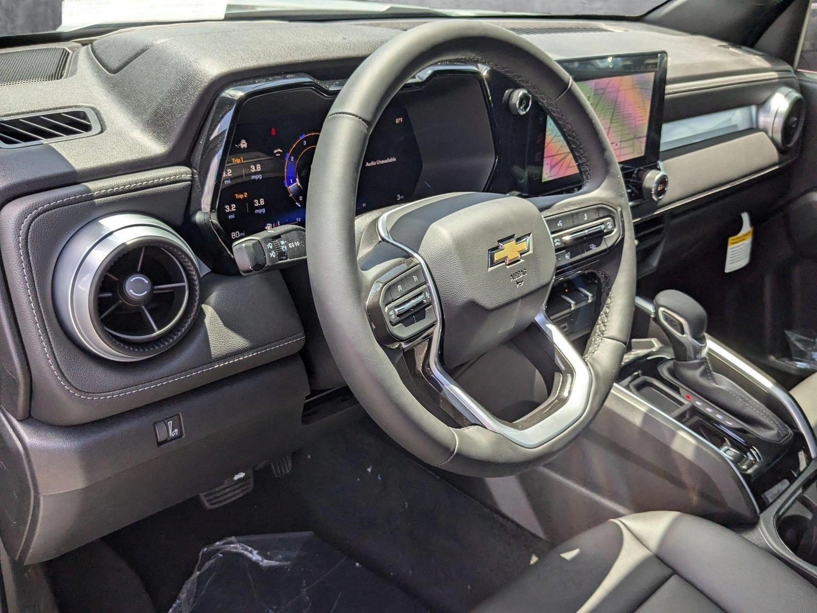 2025 Chevrolet Colorado Vehicle Photo in MIAMI, FL 33134-2699