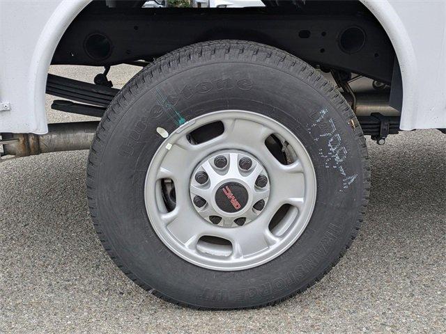 2024 GMC Sierra 2500 HD Vehicle Photo in PASADENA, CA 91107-3803