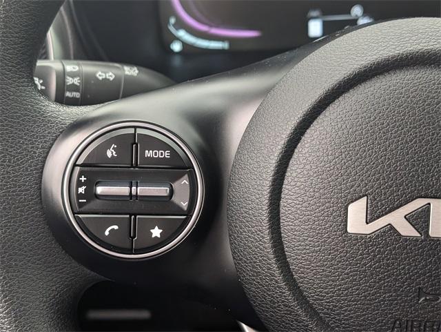 2024 Kia Soul Vehicle Photo in AURORA, CO 80012-4011